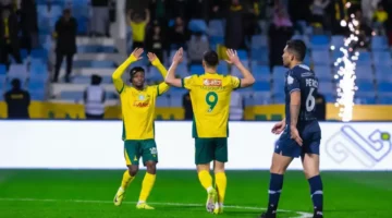 رباعية الصاعقة.. الخليج يكتسح الأخدود وثنائية ماسوراس تنهي اللقاء خلال نصف ساعة فقط